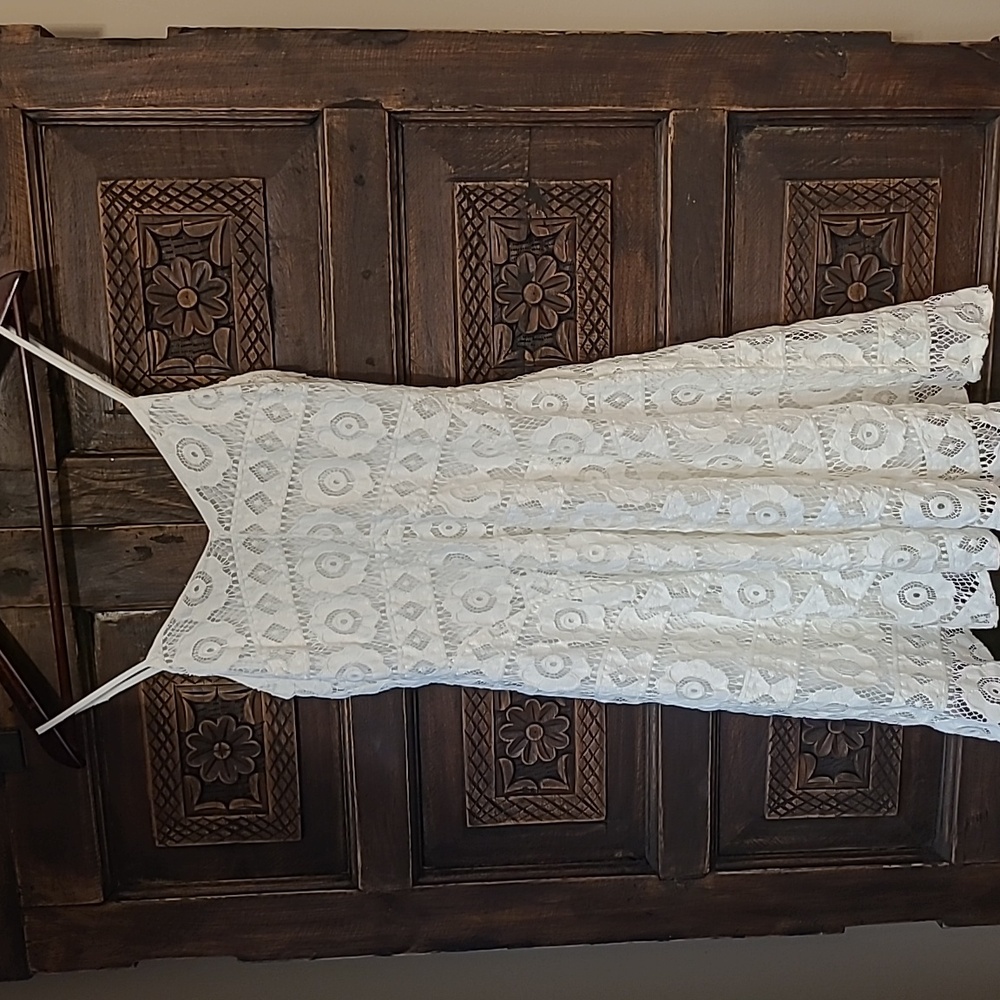 AQUA White Lace Dress Size Small